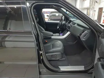 LAND ROVER Range Rover Sport D250 HSE Dynamic Navi