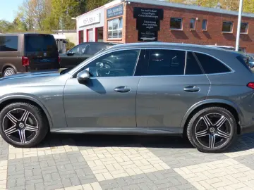 MERCEDES-BENZ GLC 220 d 4Matic AMG Premium Distr Led…