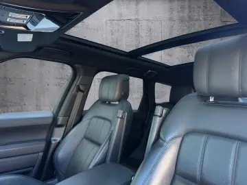 LAND ROVER Range Rover Sport D300 HSE Dynamic Black Paket