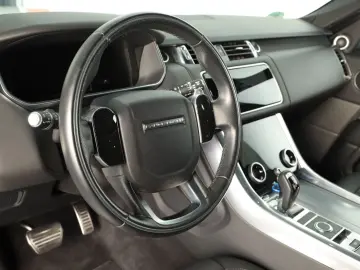 LAND ROVER Range Rover Sport 3.0 D300 HSE Dynamic LAND-Gara