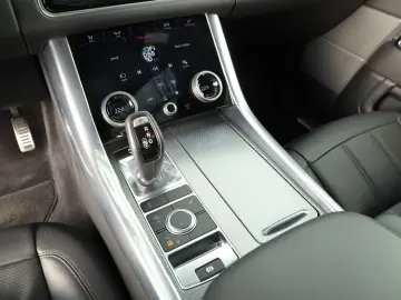 LAND ROVER Range Rover Sport 3.0 D300 HSE Dynamic LAND-Gara