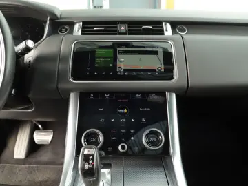 LAND ROVER Range Rover Sport 3.0 D300 HSE Dynamic LAND-Gara