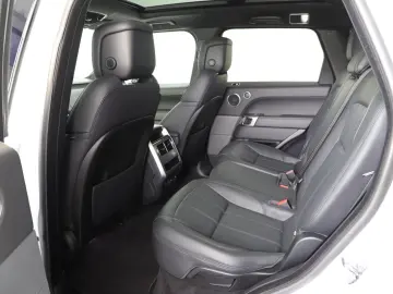 LAND ROVER Range Rover Sport 3.0 D300 HSE Dynamic LAND-Gara
