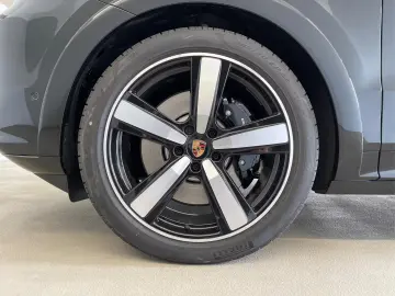 Porsche Cayenne GTS Coupe