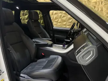 LAND ROVER Range Rover Sport HSE Dynamic P400 PANO HEAD-UP