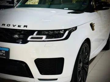 LAND ROVER Range Rover Sport HSE Dynamic P400 PANO HEAD-UP