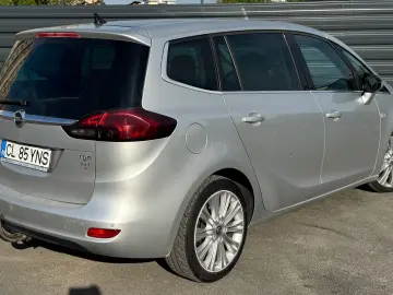 Opel Zafira 2012 – 7 locuri - automata - piele - distronic