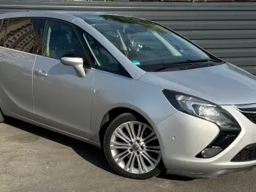 Opel Zafira 2012 – 7 locuri - automata - piele - distronic