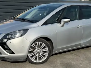 Opel Zafira 2012 – 7 locuri - automata - piele - distronic