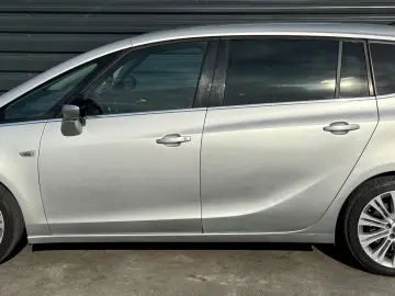 Opel Zafira 2012 – 7 locuri - automata - piele - distronic