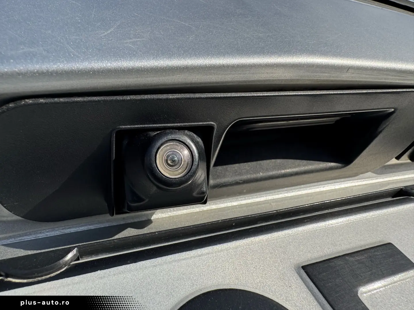 Opel Zafira 2012 – 7 locuri - automata - piele - distronic
