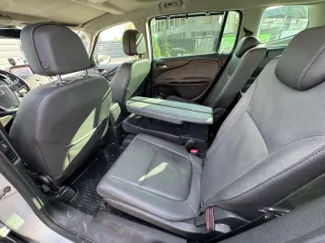 Opel Zafira 2012 – 7 locuri - automata - piele - distronic