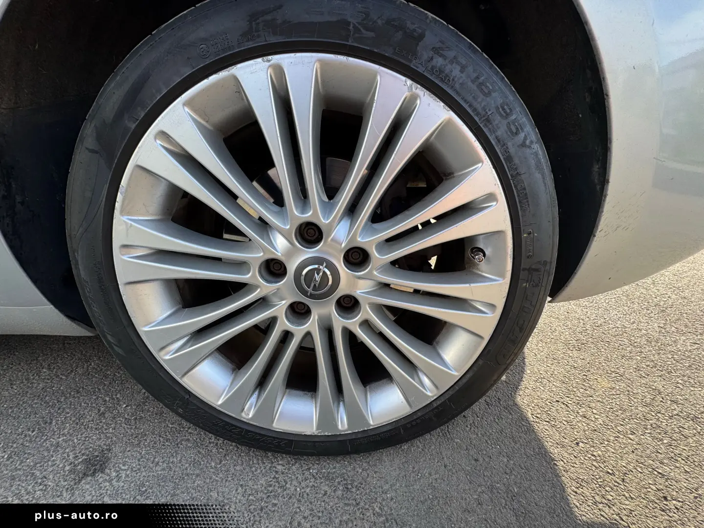 Opel Zafira 2012 – 7 locuri - automata - piele - distronic