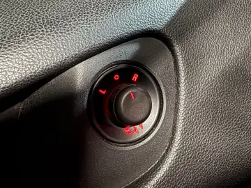 Opel Zafira 2012 – 7 locuri - automata - piele - distronic