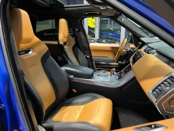 LAND ROVER Range Rover Sport SVR CARBON BLAU-MATT PANORAMA