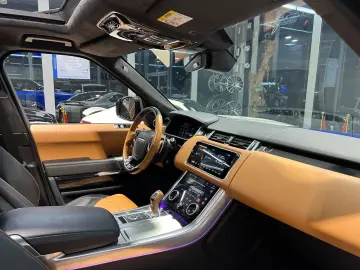 LAND ROVER Range Rover Sport SVR CARBON BLAU-MATT PANORAMA