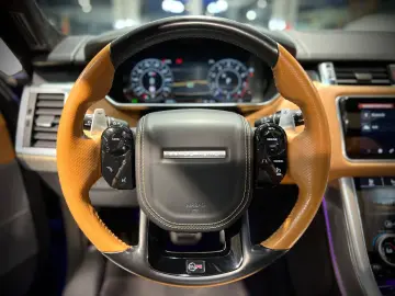 LAND ROVER Range Rover Sport SVR CARBON BLAU-MATT PANORAMA