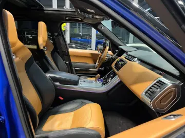 LAND ROVER Range Rover Sport SVR CARBON BLAU-MATT PANORAMA