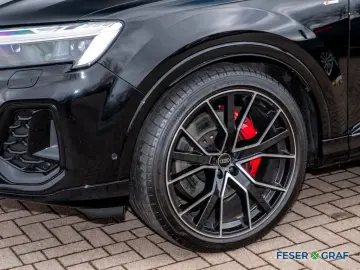AUDI Q7 50TDI S line Matrix adAIR Leder Kameras Pano