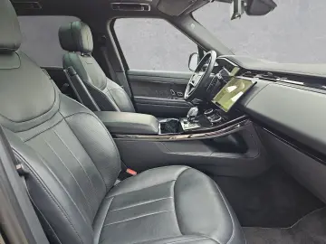 LAND ROVER Range Rover Sport D300 Dynamic HSE AHK