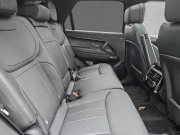 LAND ROVER Range Rover Sport D300 Dynamic HSE AHK