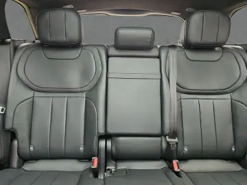 LAND ROVER Range Rover Sport D300 Dynamic HSE AHK