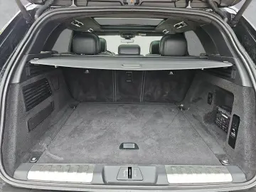 LAND ROVER Range Rover Sport D300 Dynamic HSE AHK