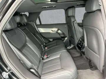 LAND ROVER Range Rover Sport D300 Dynamic SE Pano AHK Winte