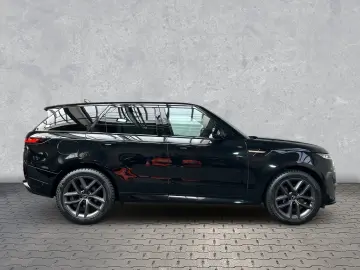 LAND ROVER Range Rover Sport D300 Dynamic SE Pano AHK Winte