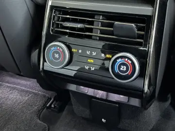 LAND ROVER Range Rover Sport DynamiHSE Pano HUD ACC Luftfed