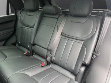 LAND ROVER Range Rover Sport D350 AUTOBIOGRAPHY Stand. AHK