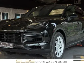 PORSCHE Cayenne PANORAMA BOSE MATRIX LED PASM 1. Hand
