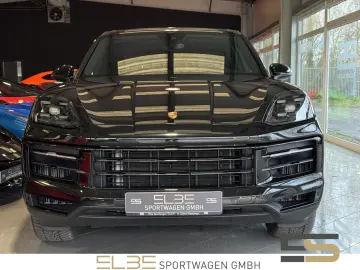 PORSCHE Cayenne PANORAMA BOSE MATRIX LED PASM 1. Hand