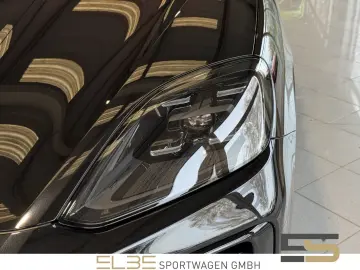 PORSCHE Cayenne PANORAMA BOSE MATRIX LED PASM 1. Hand