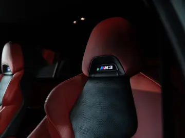 BMW M3 Comp Xdrive HUD 360 H&K Laser Vent Sitze DA