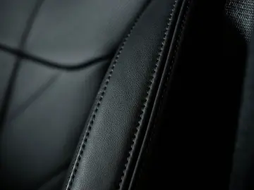 BMW XM M-DRIVERS PACKAGE DRIVING ASS PRO B&W DIAMOND