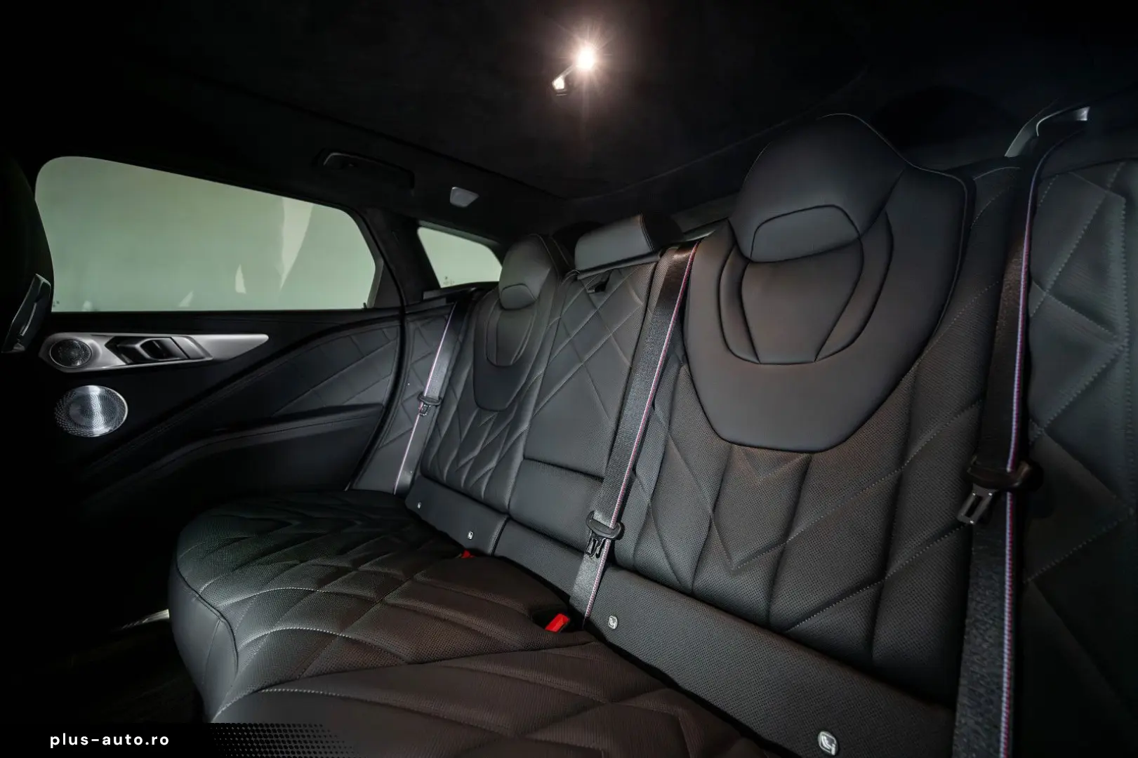 BMW XM M-DRIVERS PACKAGE DRIVING ASS PRO B&W DIAMOND