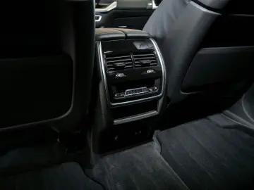 BMW XM M-DRIVERS PACKAGE DRIVING ASS PRO B&W DIAMOND