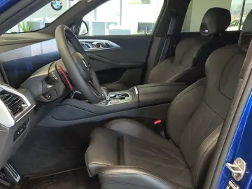 BMW XM AHK B&W M Drivers