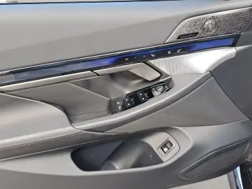 BMW M5 Limousine AHK Driv.Assist
