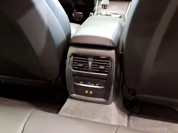 BMW M3 Competition Limousine Harman K Kamera LED