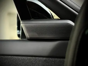 LAND ROVER Range Rover Sport Autobiography Pano HuD StHzg