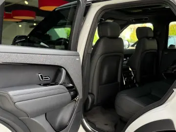 LAND ROVER Range Rover Sport Autobiography Pano HuD StHzg