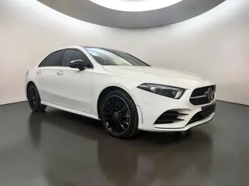 MERCEDES-BENZ A 250 e AMG LINE PANO HEAD 360 WIDE ACC 19Z