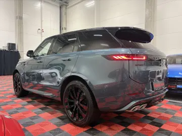 LAND ROVER  RANGE ROVER SPORT FIRST EDITION