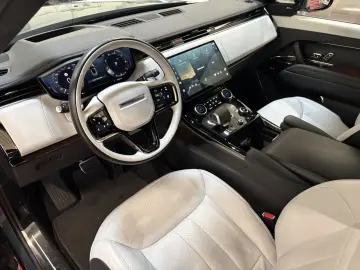 LAND ROVER  RANGE ROVER SPORT FIRST EDITION