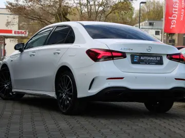 MERCEDES-BENZ A 250e AMG Edition 2020 Night ACC 360 K