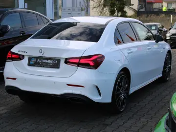 MERCEDES-BENZ A 250e AMG Edition 2020 Night ACC 360 K