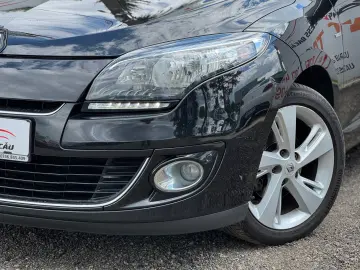 RENAULT MEGANE BOSE