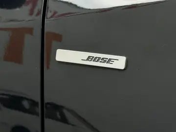RENAULT MEGANE BOSE